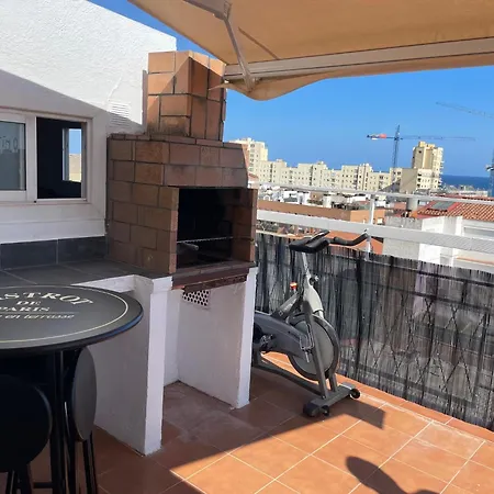 Atico Con Terraza